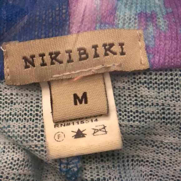 Top - Picture 5 of 6